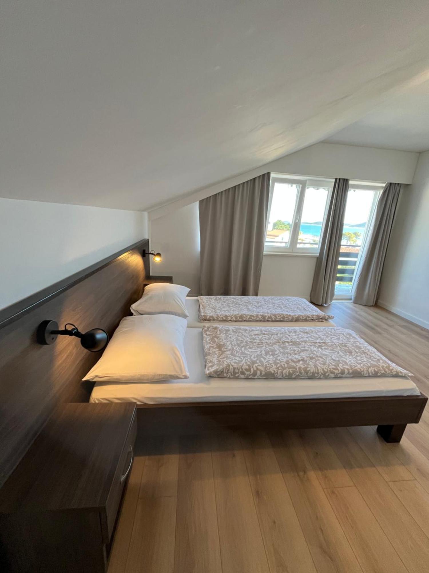 Apartments And Rooms Bozena Vodice Exteriér fotografie