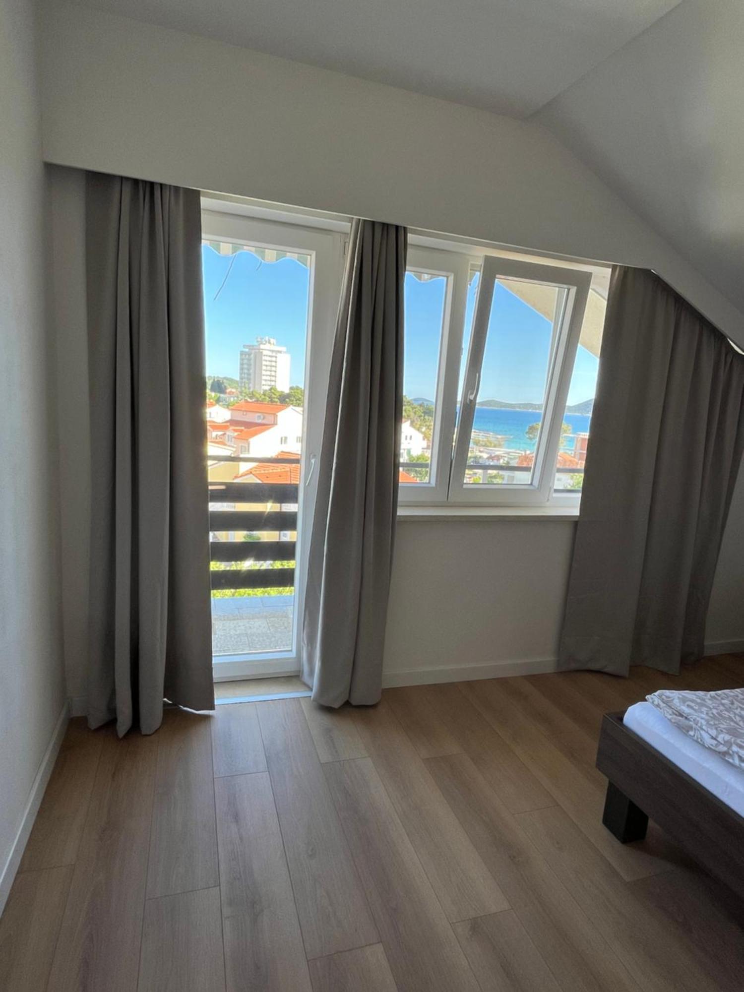 Apartments And Rooms Bozena Vodice Exteriér fotografie